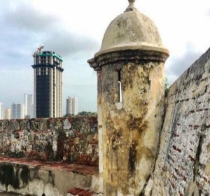 Autoridades reiteran que edificio Aquarela sí afecta la visual del Castillo San Felipe